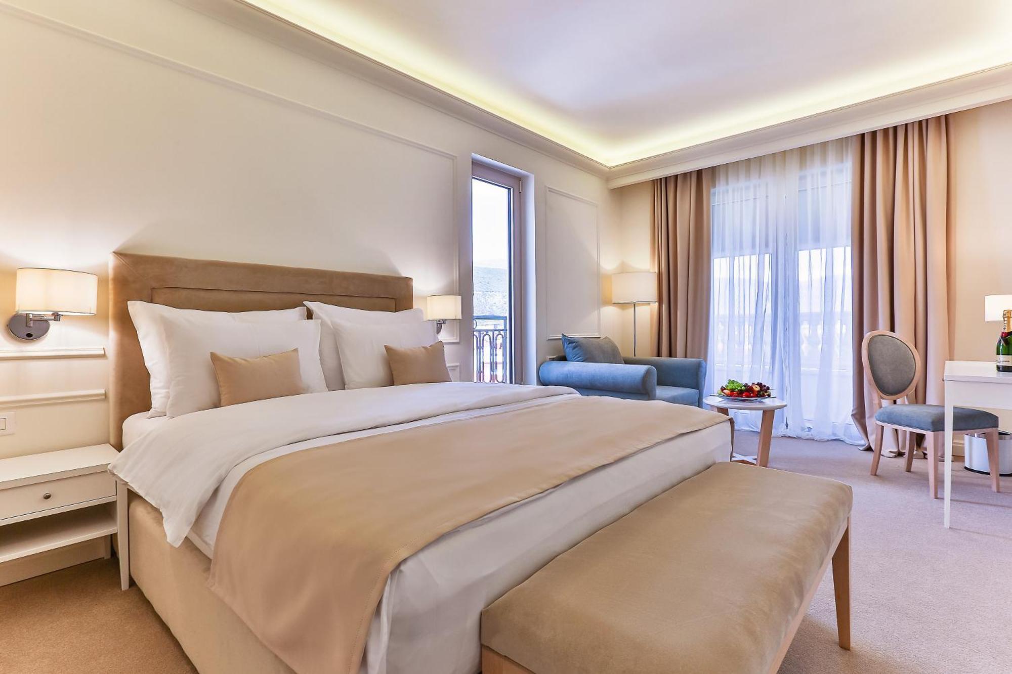 Hotel Eden Budva Exterior photo